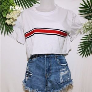 White crop top shirt with red line